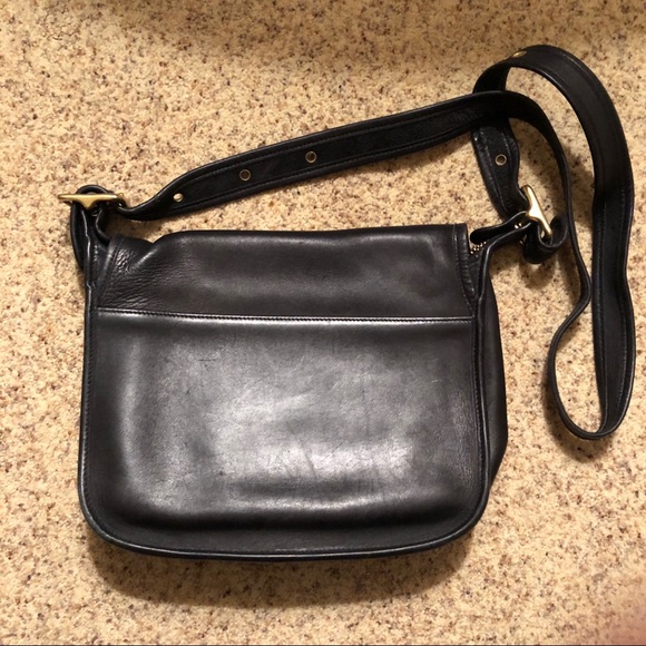 SOLD Black Coach Leather Crossbody Handbag EUC - Picture 7 of 8